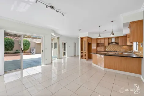 Property photo of 118 William Webb Drive Evatt ACT 2617