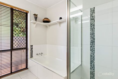 Property photo of 10 Rholanda Crescent Springwood QLD 4127