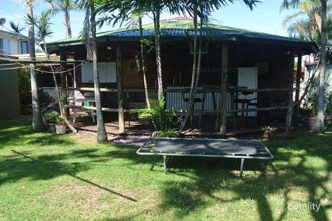 Property photo of 10 Amaroo Street Boyne Island QLD 4680