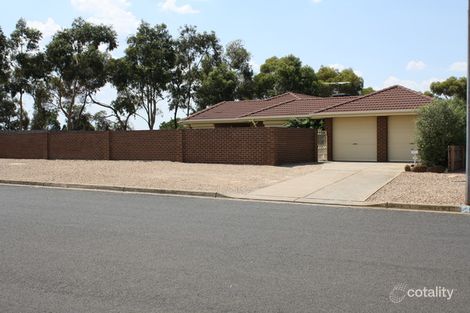 Property photo of 56 Halletts Way Bacchus Marsh VIC 3340