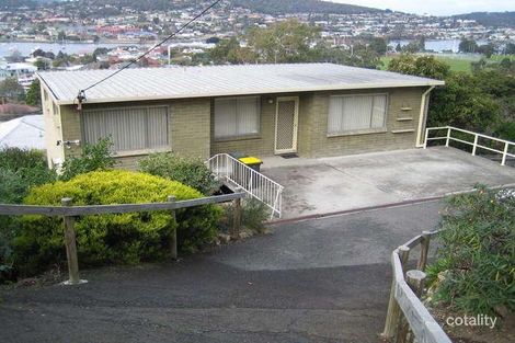 1 Tianna Rd, Lindisfarne, TAS 7015