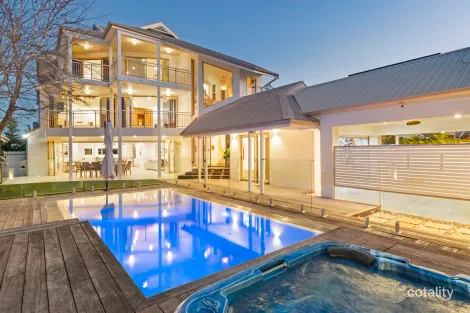 22 HILDA ST, MERMAID BEACH, QLD 4218