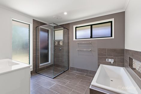 Property photo of 2/10 Corkwood Crescent Suffolk Park NSW 2481