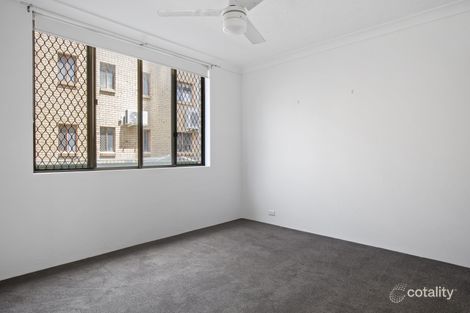Property photo of 3/24 Second Avenue Broadbeach QLD 4218