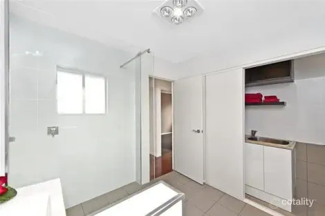 Property photo of 21 Hilltop Crescent Surf Beach NSW 2536