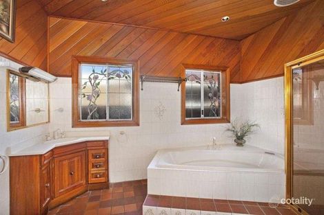 Property photo of 20 Rabaul Road Georges Hall NSW 2198