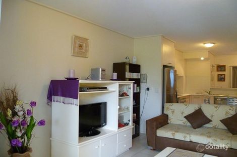 Property photo of 25/68 Pulgul Street Urangan QLD 4655