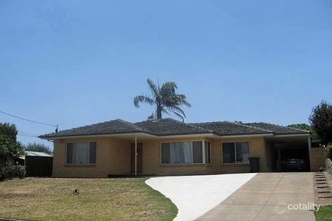 4 Aberdeen Ave, Modbury, SA 5092