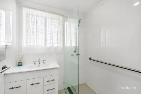 Property photo of 8 Bennett Place Flynn ACT 2615