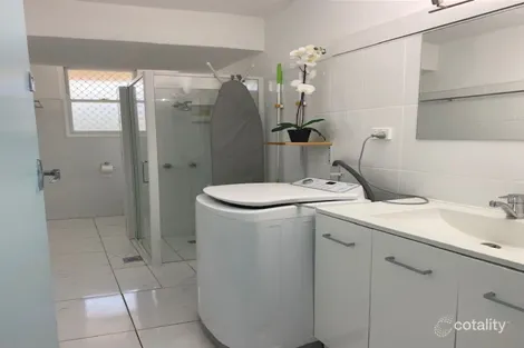 Property photo of 3/45 Watson Esplanade Surfers Paradise QLD 4217
