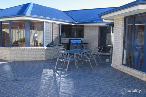 Property photo of 3 Warrawee Place Ulladulla NSW 2539