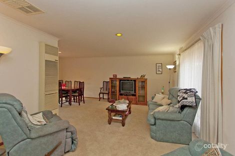 Property photo of 23 McEwen Crescent West Wodonga VIC 3690
