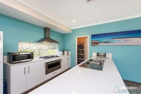 Property photo of 158 Inlet Boulevard South Yunderup WA 6208