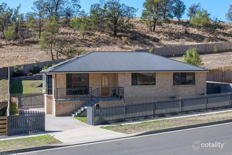 132 Branscombe Rd, Claremont, TAS 7011
