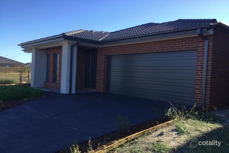 Property photo of 20 Beatrix Street Point Cook VIC 3030