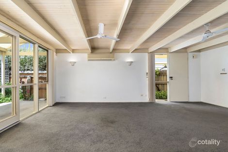 Property photo of 2 Westcott Place Newtown VIC 3220