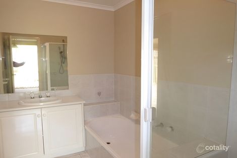 Property photo of 2/2 Grandview Grove Bayswater VIC 3153