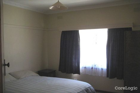 Property photo of 32 Carpenter Street Kangaroo Flat VIC 3555