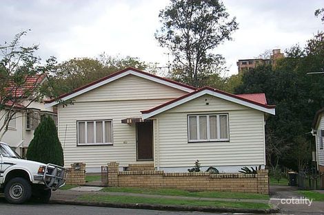 60 Gray Rd, West End, QLD 4101