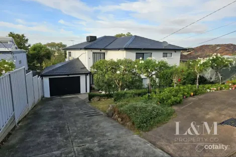 55 New Rd, Oak Park, VIC 3046