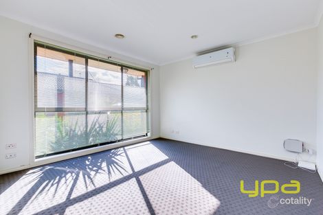 Property photo of 9/10-16 Nepean Court Wyndham Vale VIC 3024