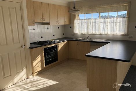 Property photo of 7 Kinsale Court Strathfieldsaye VIC 3551