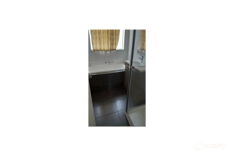 Property photo of 2/13 Red Robin Road Truganina VIC 3029