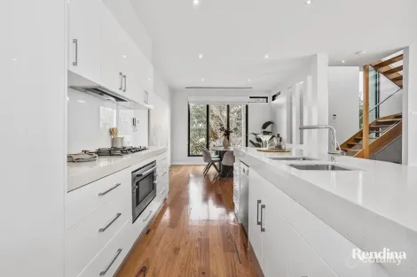 Property photo of 85 Ardmillan Road Moonee Ponds VIC 3039