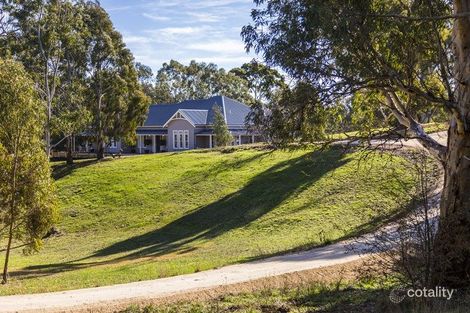 61a River Rd, Hahndorf, SA 5245