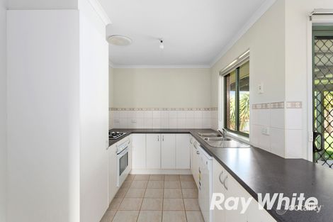 Property photo of 2 Buchan Green Pakenham VIC 3810