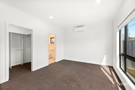 Property photo of 1 Wooroo Street Albion Park Rail NSW 2527