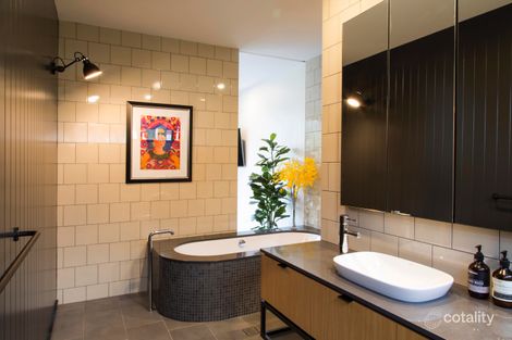 Property photo of 45 Mackennal Street Lyneham ACT 2602