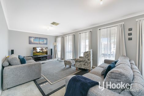 Property photo of 1 Insaf Court Hampton Park VIC 3976