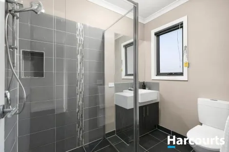 Property photo of 2/375 Camp Road Broadmeadows VIC 3047