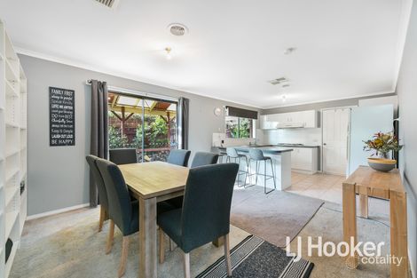 Property photo of 1 Insaf Court Hampton Park VIC 3976