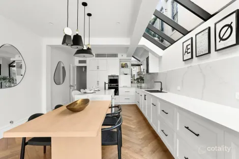 Property photo of 112 Edgecliff Road Woollahra NSW 2025