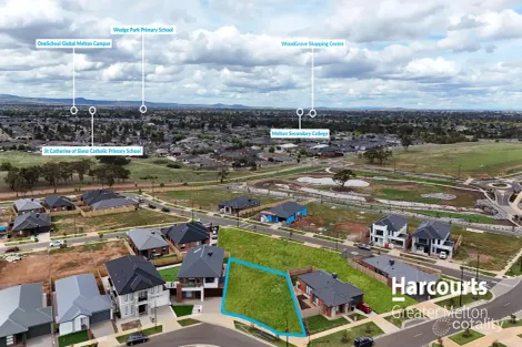 Property photo of 1 Belle-Fleur Way Brookfield VIC 3338