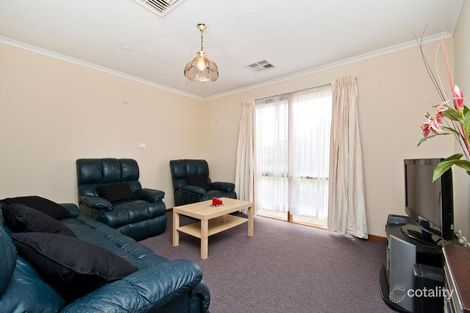 Property photo of 8 Cimaron Close Morphett Vale SA 5162