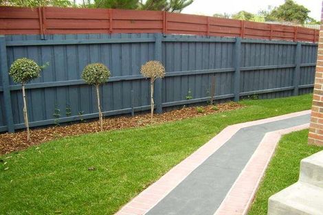 Property photo of 2/203 Collins Street Thornbury VIC 3071