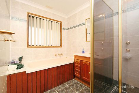 Property photo of 20 Demaine Crescent Fadden ACT 2904