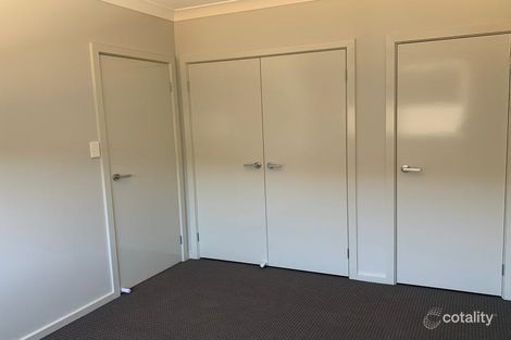 Property photo of 34 Roy Crescent Thirlmere NSW 2572