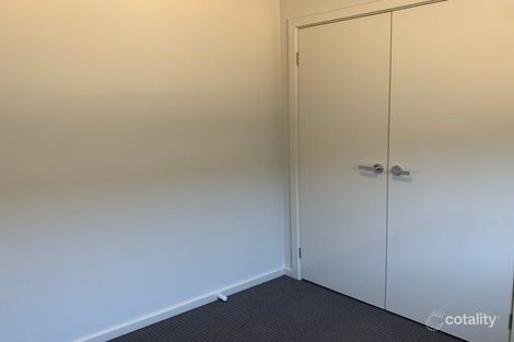 Property photo of 34 Roy Crescent Thirlmere NSW 2572