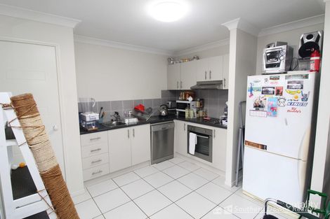 Property photo of 2/18 Sharon Drive Rosenthal Heights QLD 4370