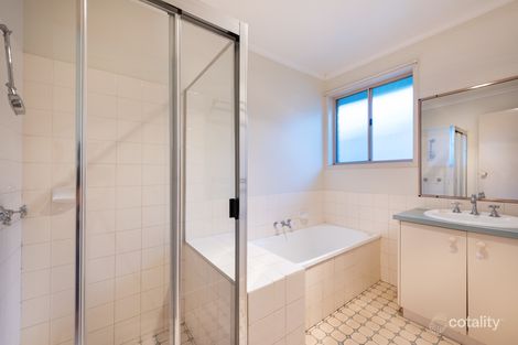 Property photo of 13 Crusader Court Wilsonton QLD 4350