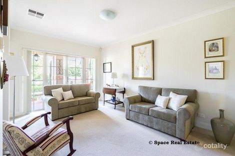 Property photo of 16 Lochview Crescent Mount Annan NSW 2567