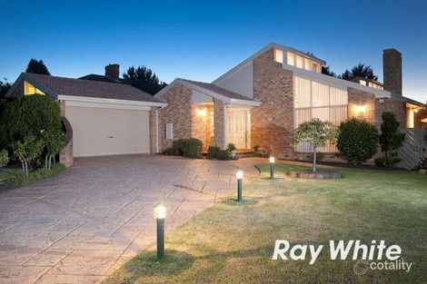 9 Yarralumla Dr, Langwarrin, VIC 3910