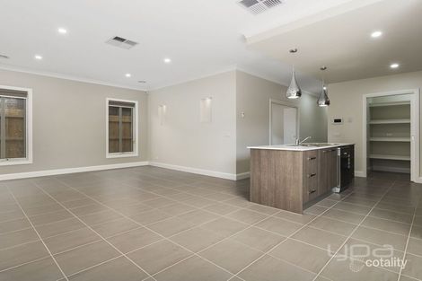Property photo of 93 Oakpark Drive Harkness VIC 3337