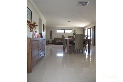 Property photo of 7 Craig Circuit Leneva VIC 3691