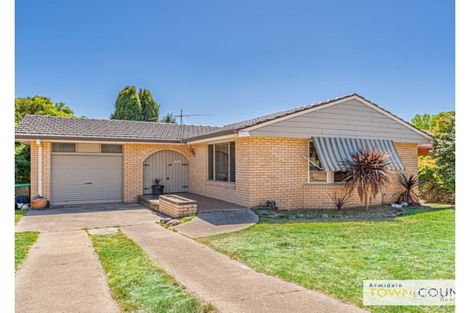 11 Mckeon Ave, Armidale, NSW 2350