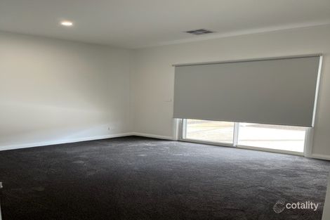 Property photo of 30 Chisel Avenue Kyneton VIC 3444